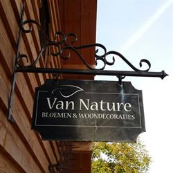 Van Nature, Toldijk openingstijden