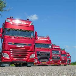 G. Blom Internationaal Transport, Eck en Wiel openingstijden