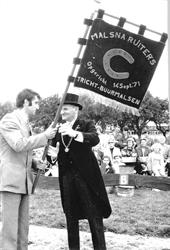 L.R./P.C. de Malsna Ruiters, Buurmalsen openingstijden