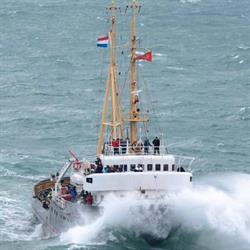 Zeesleper Elbe, Maassluis openingstijden