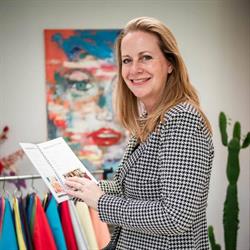 Kleur Bekennen, Roden openingstijden