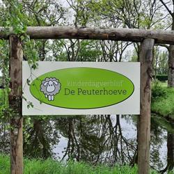 De Peuterhoeve, Mijnsheerenland openingstijden