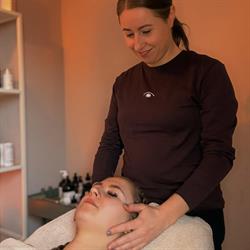 Shirley`s Beauty Salon, Beek openingstijden