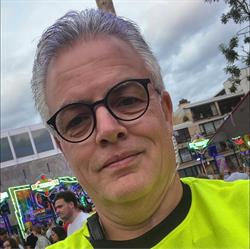 BHV Tilburg, Hulten openingstijden