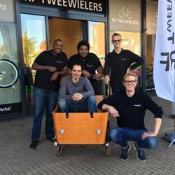 RF Tweewielers Huizen, openingstijden