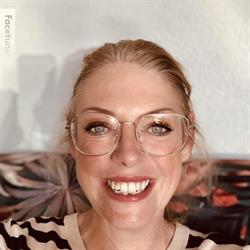 Gastouder Erika, Brummen openingstijden
