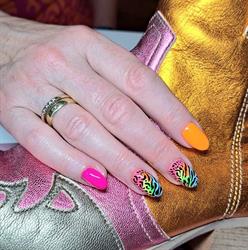 LMB Beauty, Kapelle openingstijden