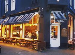 Rayleigh & Ramsay Van Wou, Amsterdam openingstijden