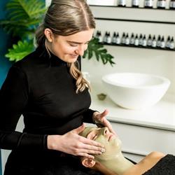 Schoonheidssalon Huid Atelier, Nijmegen openingstijden
