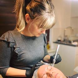 Beautysalon Yvonne, Putten openingstijden