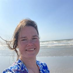Marilyn kleding, Klaaswaal openingstijden
