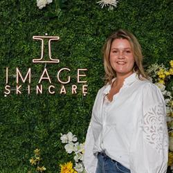 Jaimy's Beauty, Roelofarendsveen openingstijden