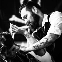 Arango's Barbershop, Hengelo openingstijden
