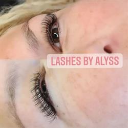 Lashes by Alyss, Vuren openingstijden