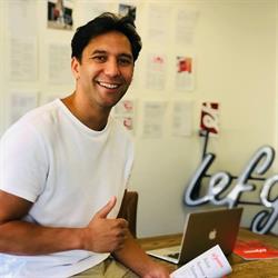 Lefgozers, Almelo openingstijden