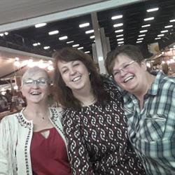 De IJverige Dames, Assen openingstijden