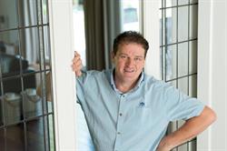 Kamer en Suite specialist, Rijen openingstijden