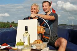 Varen Zonder Zorgen, Warmond openingstijden