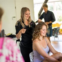 Haar en mooi, Groningen openingstijden