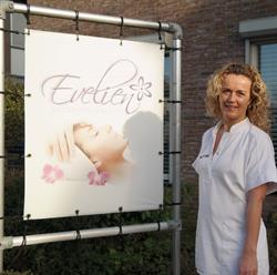Evelien Schoonheidssalon, Geffen openingstijden