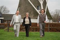 Karin Zwanenburg Makelaardij, Sleen openingstijden