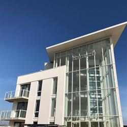 Oasis Beach Appartementen, Almere openingstijden