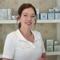 Esmée Cosmétique, Mierlo openingstijden
