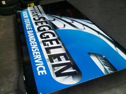 Van Seggelen Autobanden Weert B.V., openingstijden