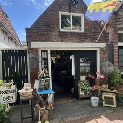 Oan 'e Luts Art & Brocante, Balk openingstijden