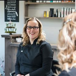 Maris hairstyling, Merselo openingstijden