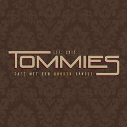 Tommies Bar, Panningen openingstijden