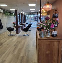 Kapsalon Eefje, Beilen openingstijden