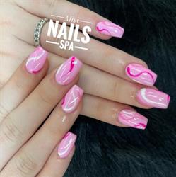 Miss nails & spa. Koopzondag(eerste en laatste zondag) open, Eindhoven openingstijden