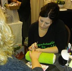 Beauty- en Nagelsalon Lo-Nailz, Nijeveen openingstijden