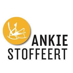 Ankie stoffeert, Arkel openingstijden