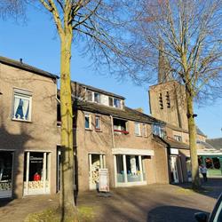 Beheermaatschappij Huub van Hoof, Bakel openingstijden