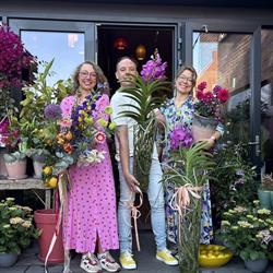 Bloem & Zo, Ochten openingstijden