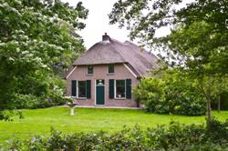 Bijonsop20 €105,00 incl ontbijt. Er is een sauna aanwezig (Bijonsop20), Nijeveen openingstijden
