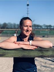 Stal Rosanne Klaver, Donkerbroek openingstijden