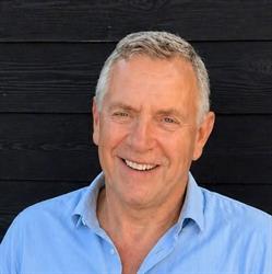 Maurits Dousi Tuinen, Duiven openingstijden