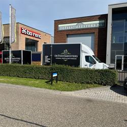 De Feestmeesters BV, Kampen openingstijden