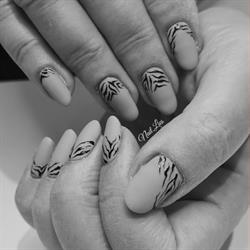 Nail.Lies allround nagelstyliste, Hellevoetsluis openingstijden