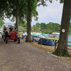Het Meekes, Vragender openingstijden