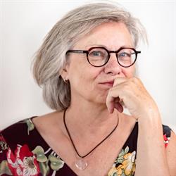 Anneke Wolters, Tilburg openingstijden