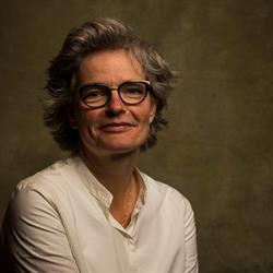 Ingrid Kemper, Heeten openingstijden