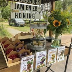 Jam en Zo, Oosterblokker openingstijden