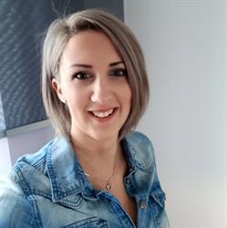 Kapsalon Biej Malou, Buchten openingstijden