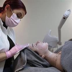 Beautysalon Ela - Epse - Schoonheidssalon Ela - Deventer, openingstijden