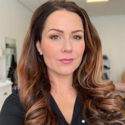 Refresh Make up & Hair, Heemstede openingstijden