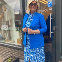 Tunique Fashion, Stein openingstijden